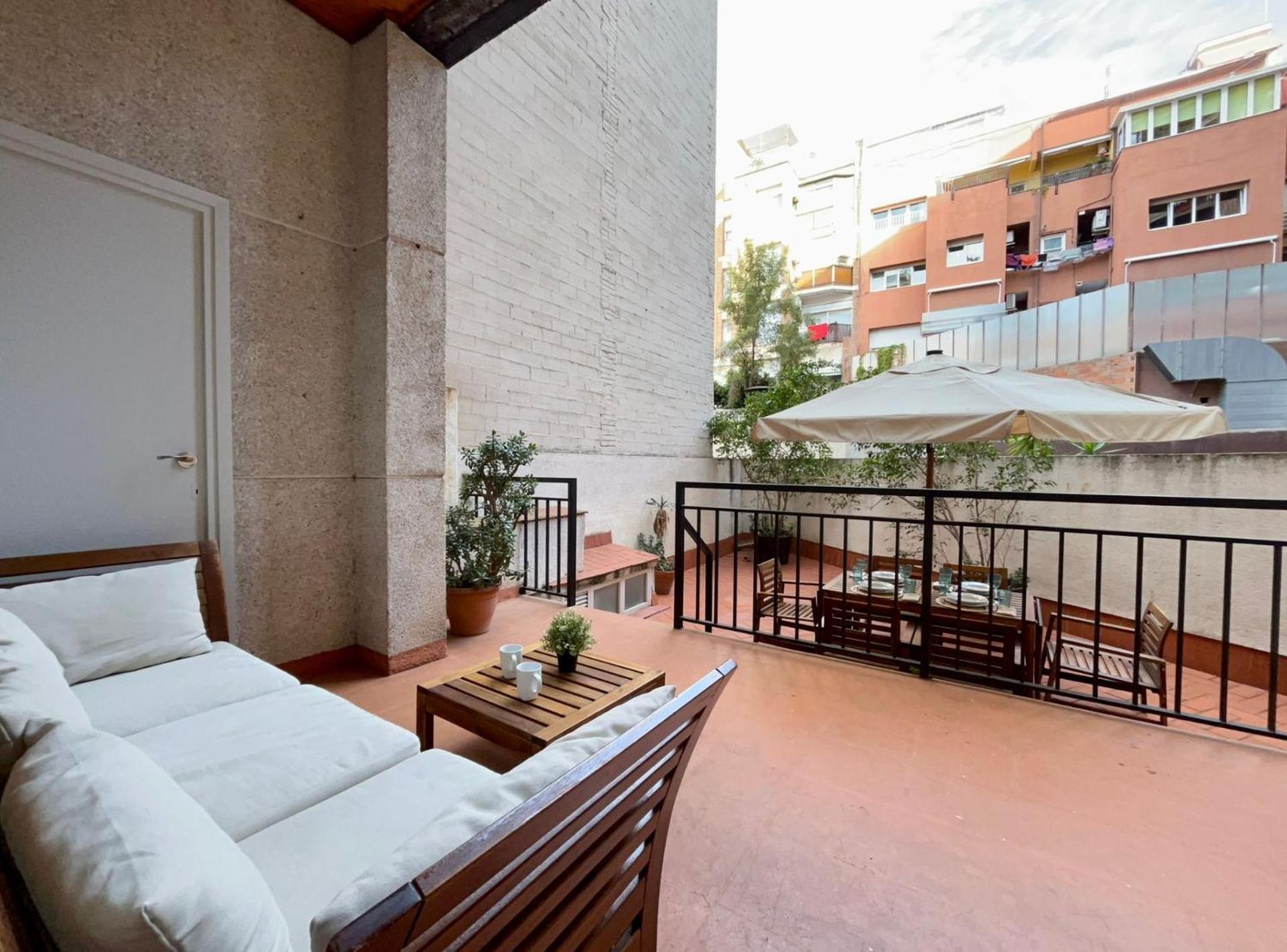 Barcelonaforrent Urban Town Suites Exteriör bild