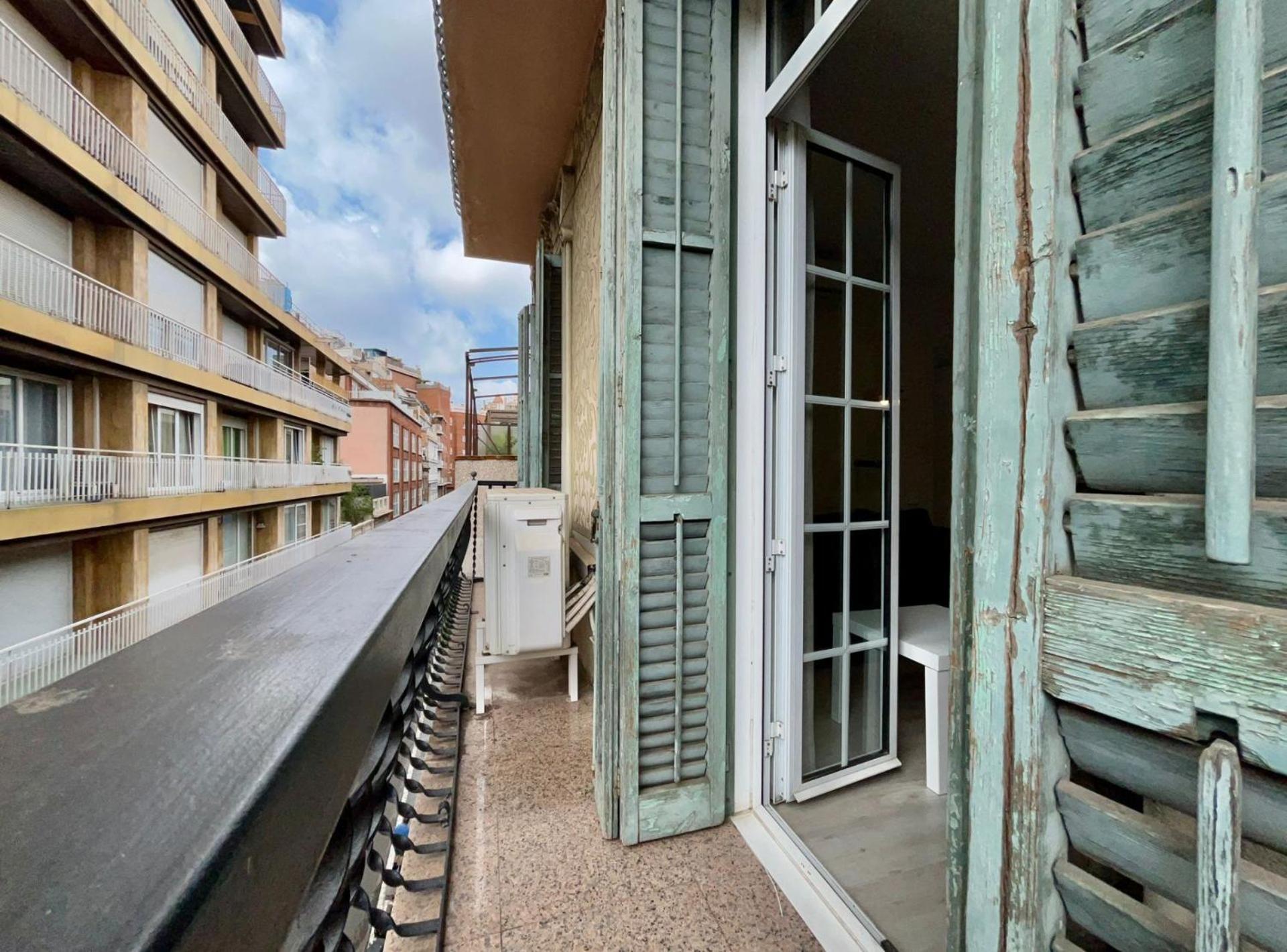 Barcelonaforrent Urban Town Suites Exteriör bild